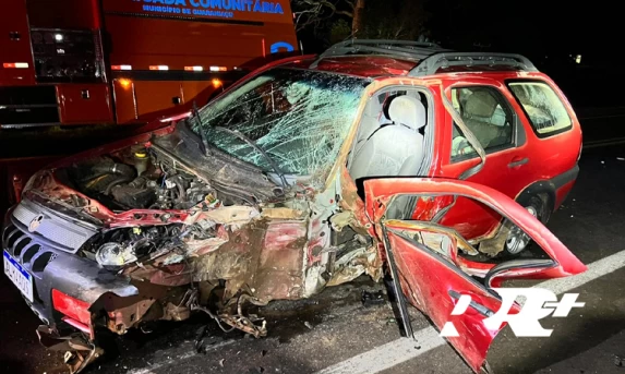 GUARANIAÇU: Grave Colisão Frontal na BR-277 deixa Motorista Ferido em Estado Crítico